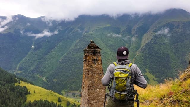Czy w Gruzji jest bezpiecznie? Odkryj prawdziwe zagrożenia dla turystów Czy w Gruzji jest bezpiecznie? Odkryj prawdziwe zagrożenia dla turystów