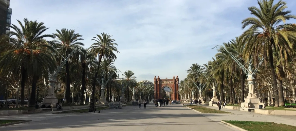 Czy jest bezpiecznie w Barcelonie? Odkryj ukryte zagrożenia i fakty