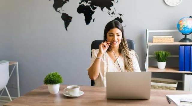 Ile zarabia się w biurze podróży? Zaskakujące fakty o wynagrodzeniach