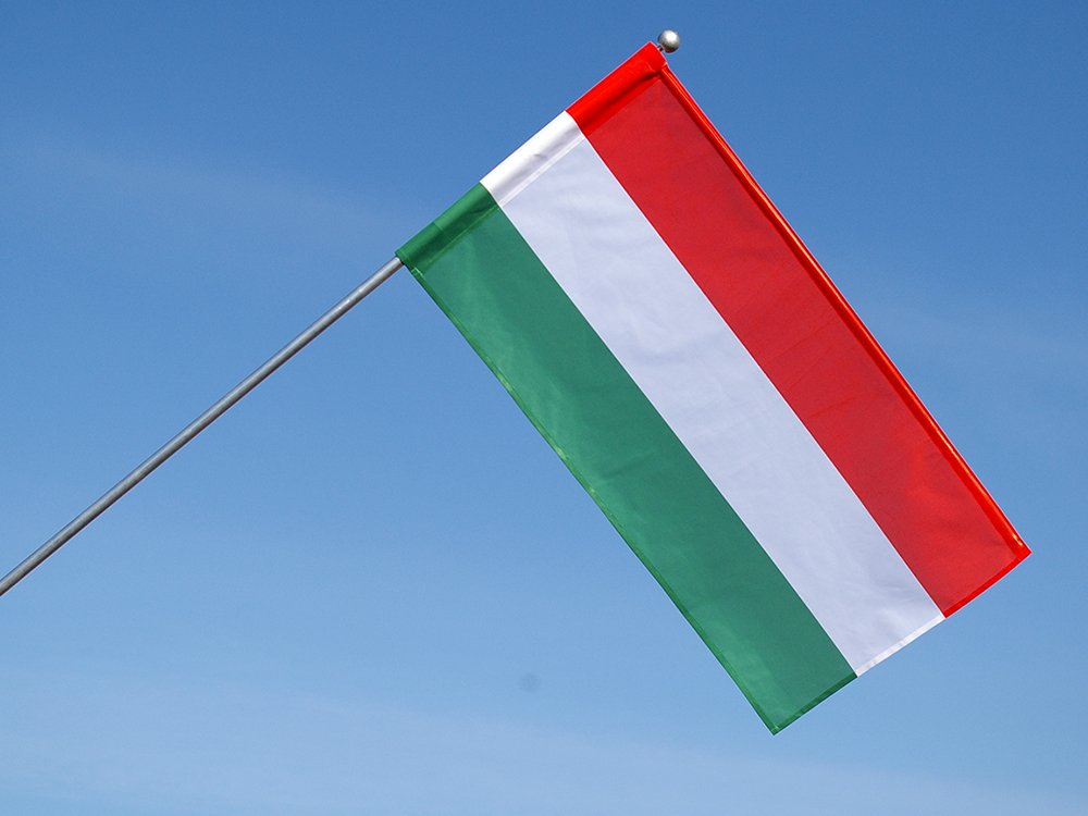 Flaga Węgier / realizacja