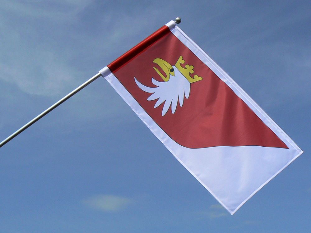 Flaga województwa warmińsko-mazurskiego / realizacja