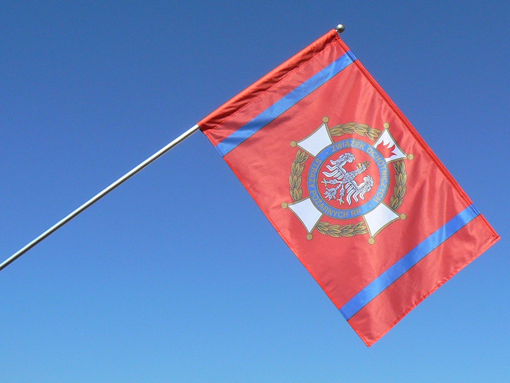 Flaga Związku Ochotniczych Straży Pożarnych RP / realizacja